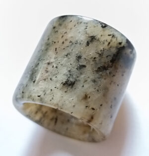 Jade Thumb Ring 玉扳指 - Image 3